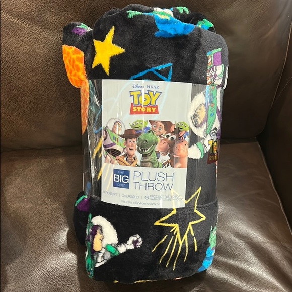 Disney Pixar Toy Story Buzz Alien The Big One Plush Throw Blanket - Picture 2 of 5